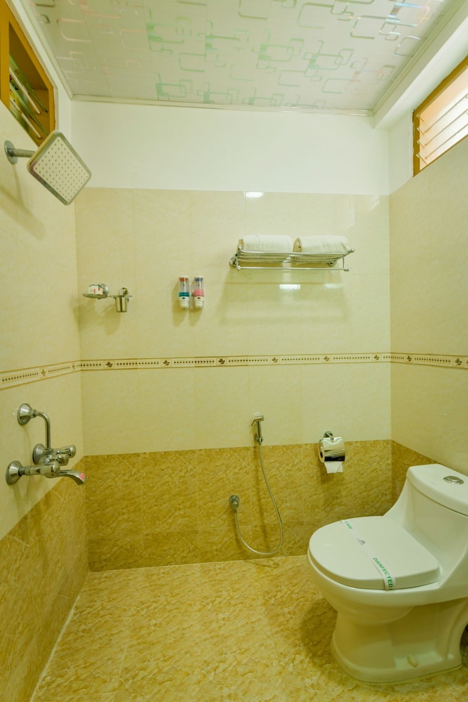 Double Room (Saver) photo 2