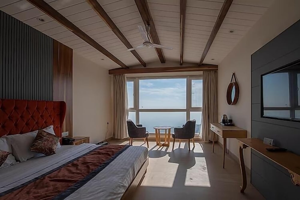 Mansion Suite