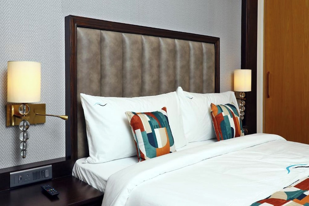 Executive Room - Photo 5