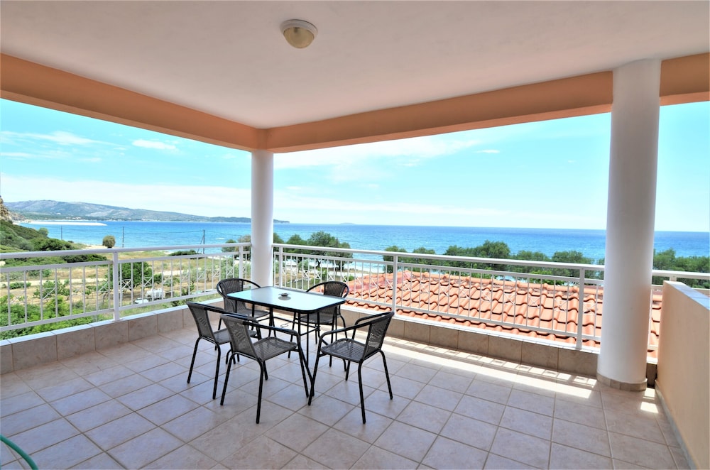 Superior Apartment, Sea View (Family) photo 2