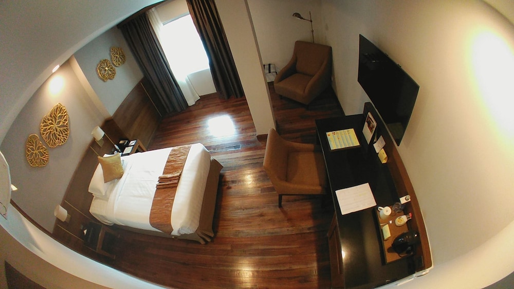 Standard Single Room, Pool View photo 2