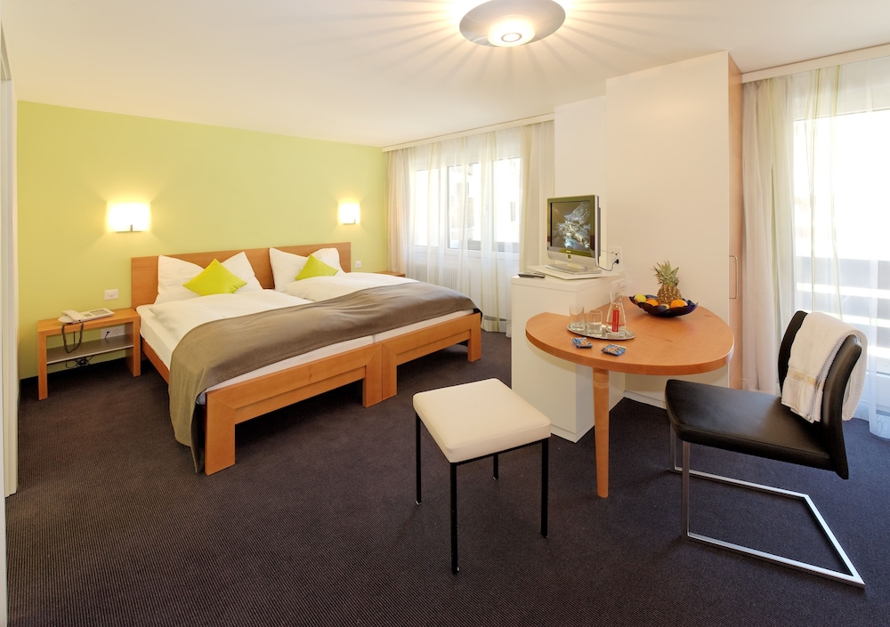 Deluxe Double Room, Balcony, Mountain View photo 2