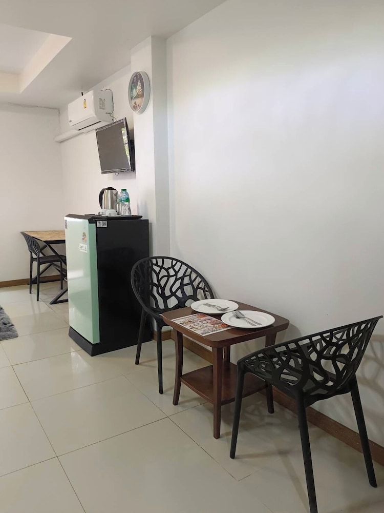 Triple Room, City View photo 2