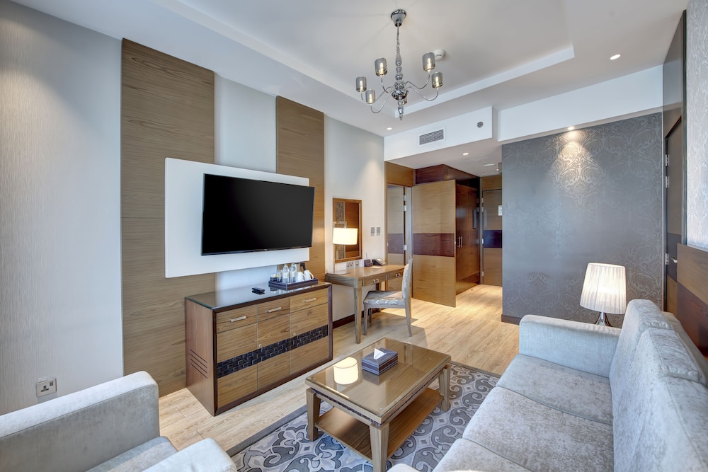 Grand Deluxe Room photo 2
