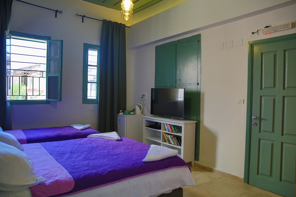 Standard Triple Room photo 2