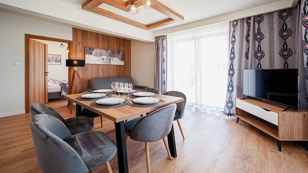 Apartment (J3) photo 3