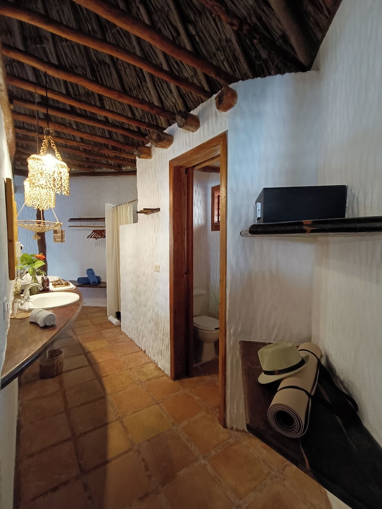 Bungalow, 2 Double Beds, Pool View - Photo 17