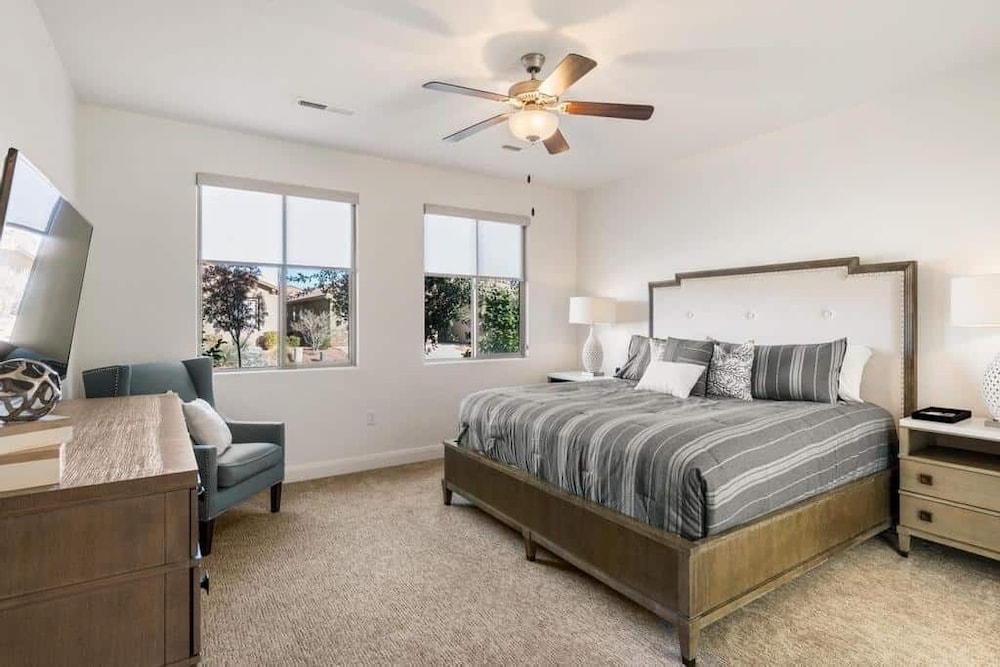 Townhome, 6 Bedrooms photo 1