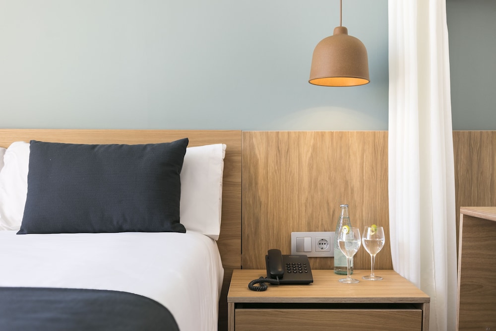 Premium Double Room Single Use