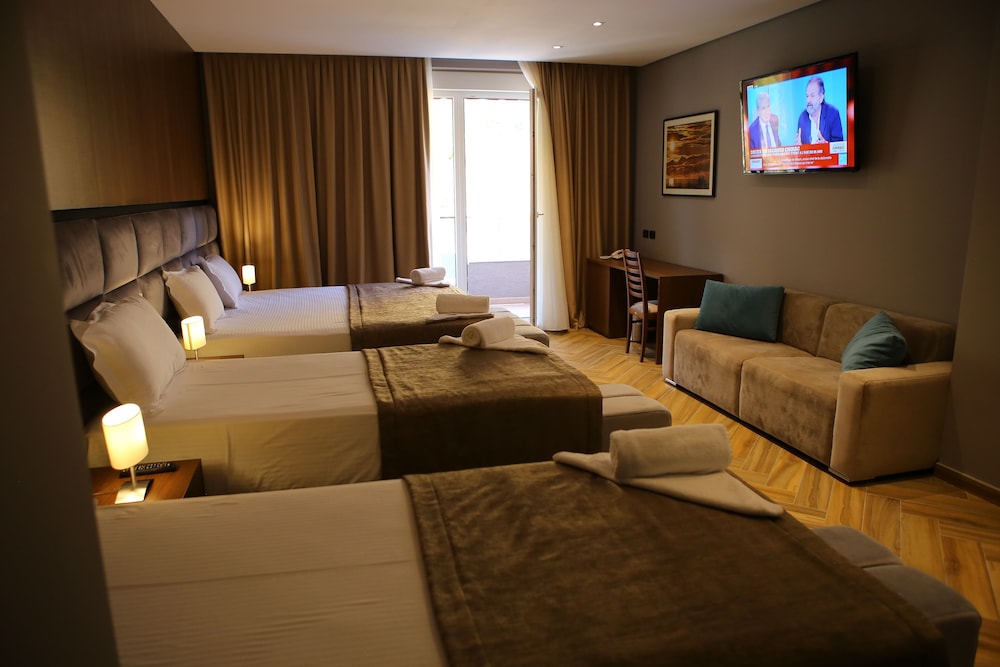 Suite, Mountain View photo 2