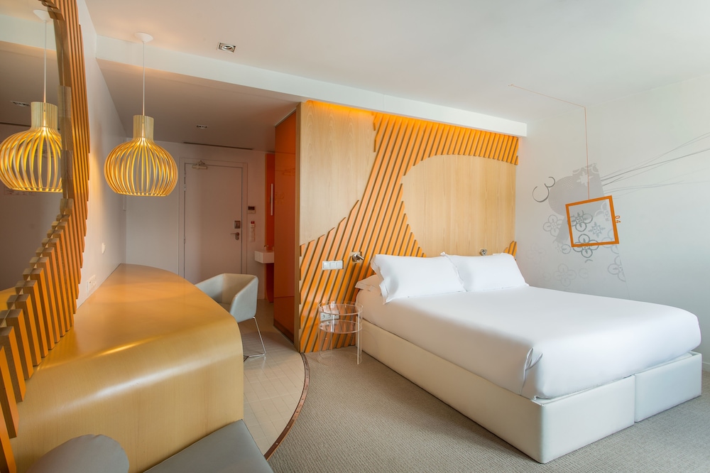Executive Room - Photo 4