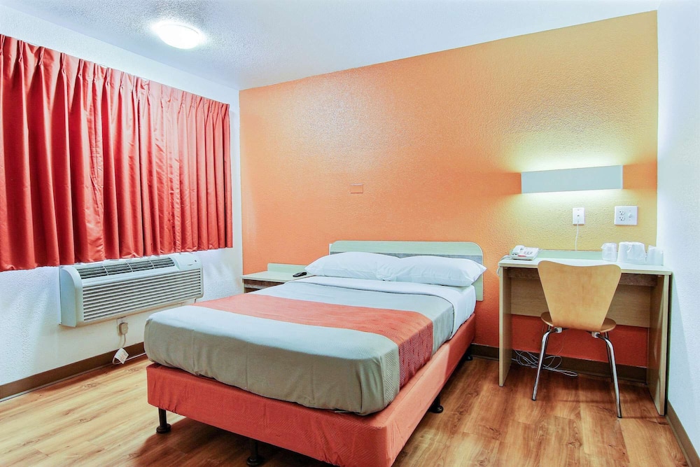 Deluxe Room, 1 Double Bed, Non Smoking photo 1