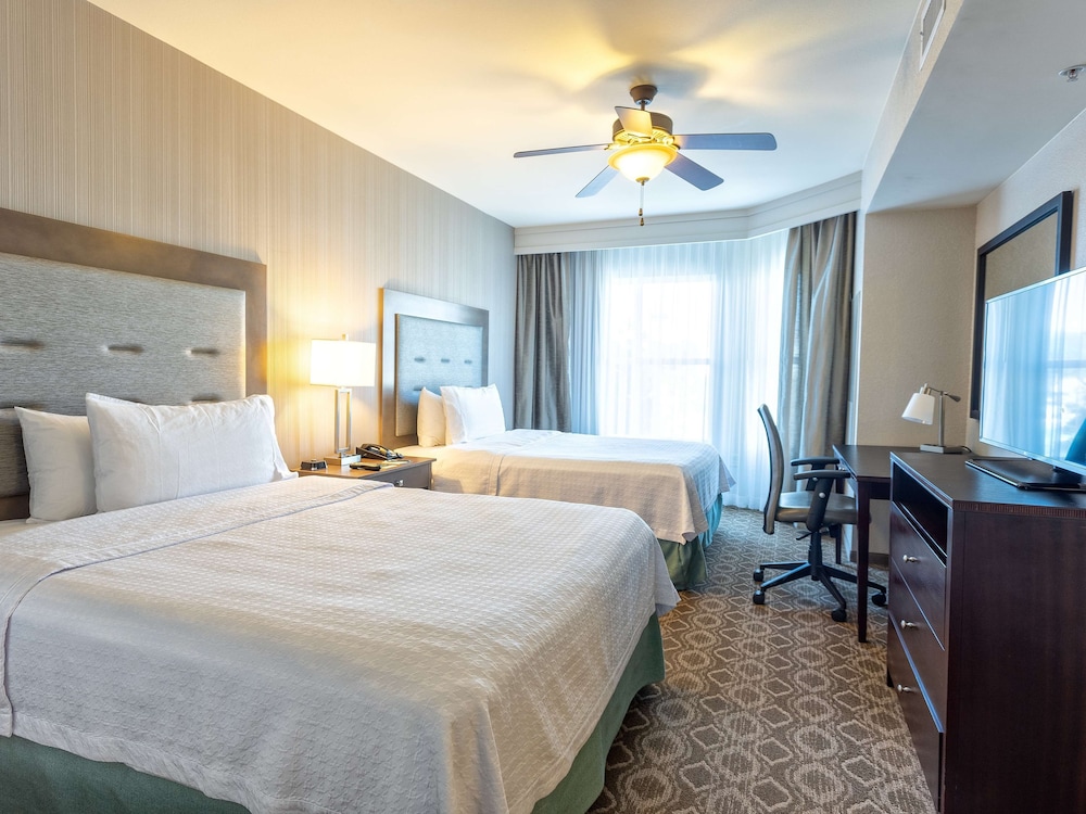 Suite, Accessible (2 King Beds) photo 2