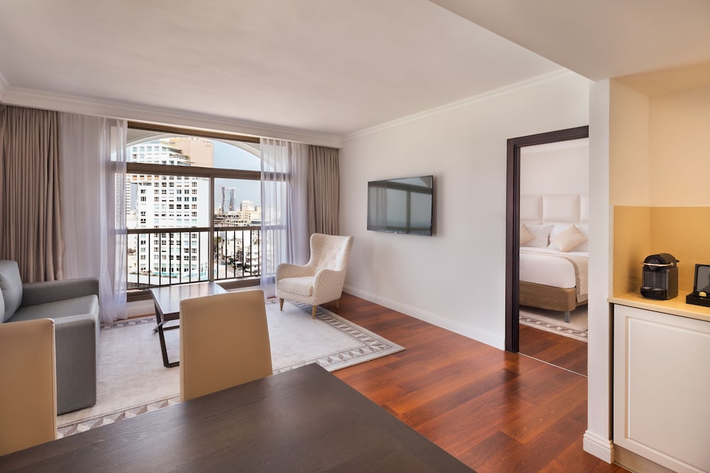 ONE BEDROOM SUITE - Photo 6
