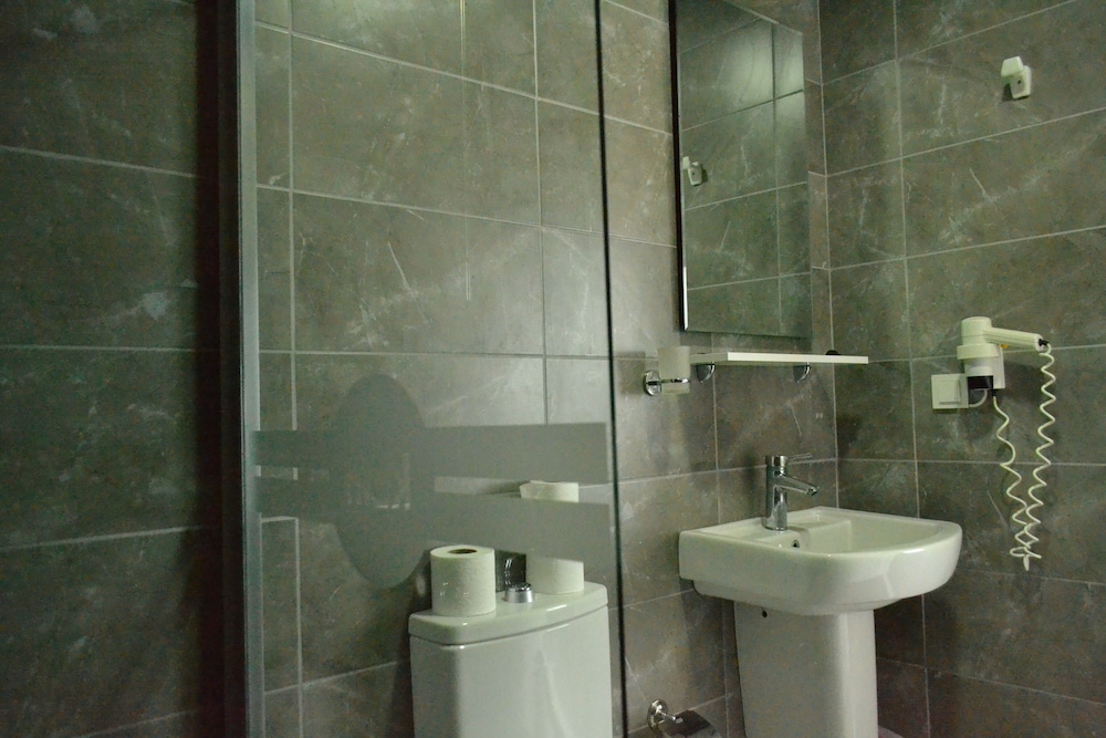 Standard Triple Room photo 2