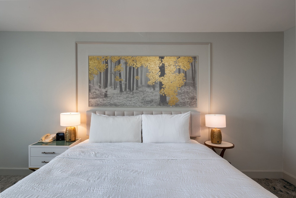 Available room