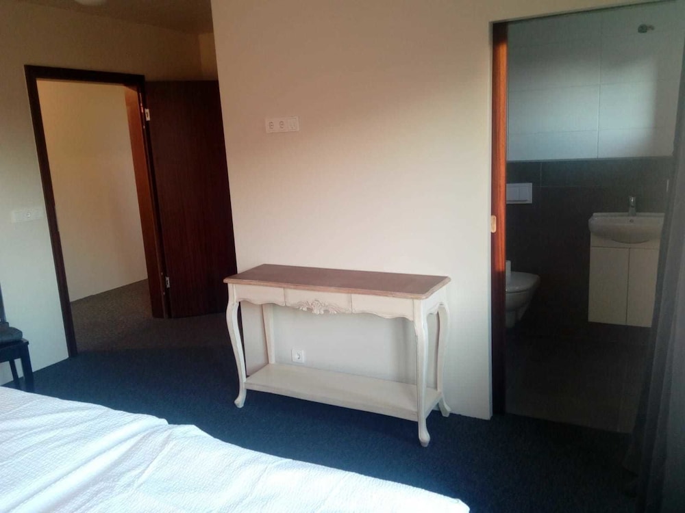 Triple Room, Private Bathroom photo 2