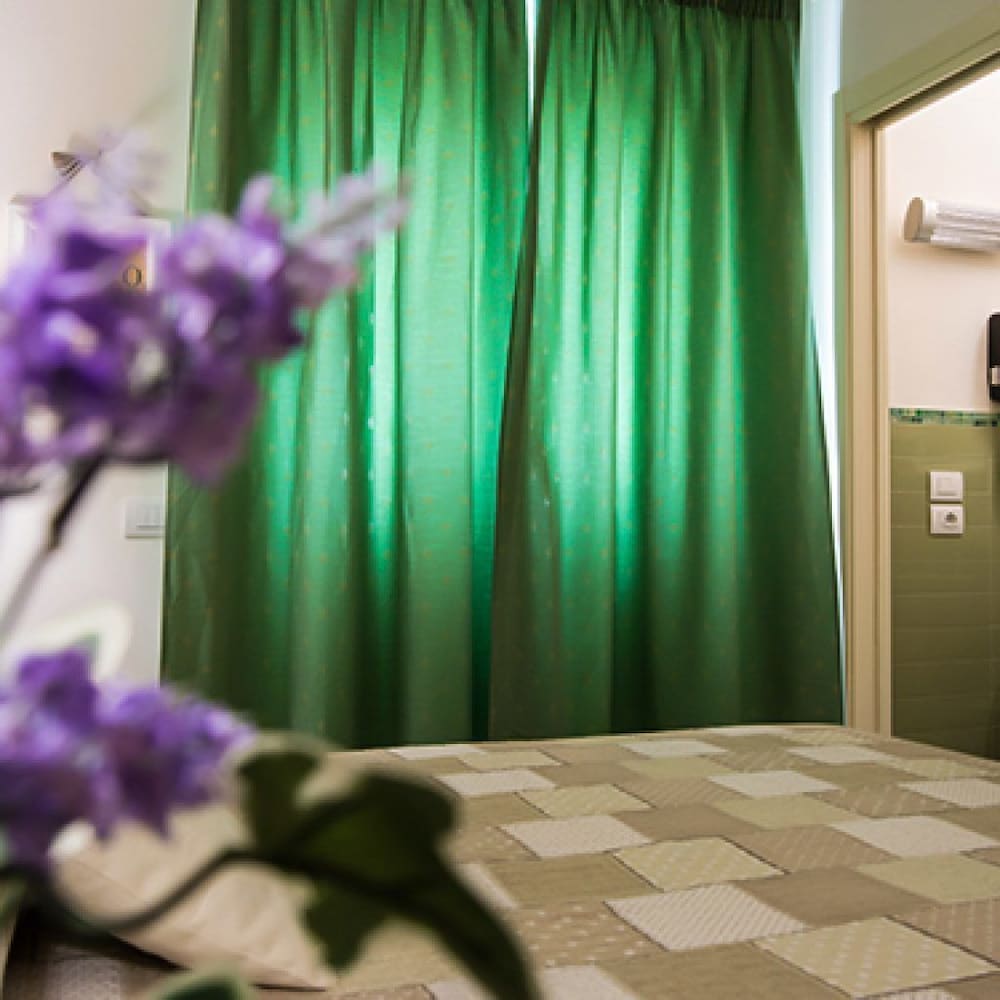 Standard Double Room, City View, Ground Floor photo 3