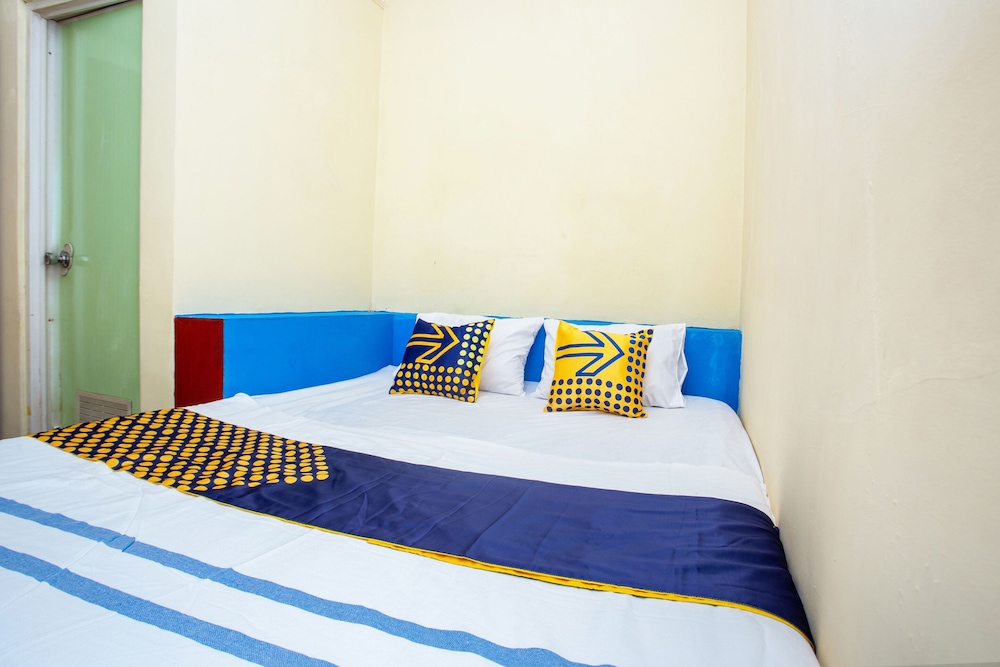 Double Room - Photo 11