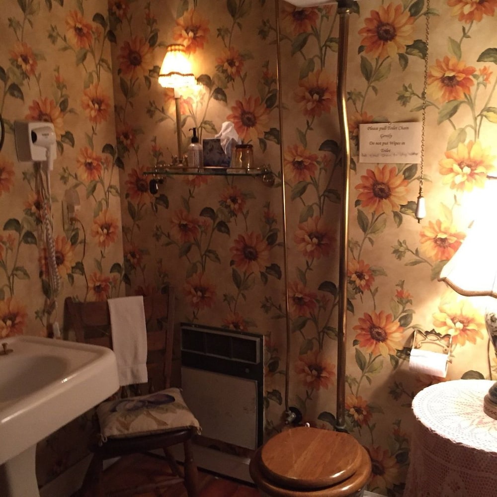 Double Room, Private Bathroom (Library) photo 3