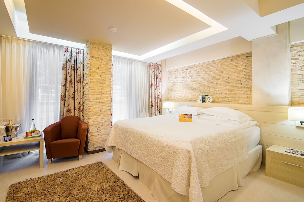 Standard Room Without Balcony ( 3 camere de acest tip) - Photo 1