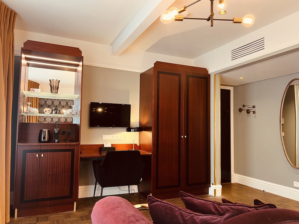 Superior Double Room (Prestige) - Photo 25