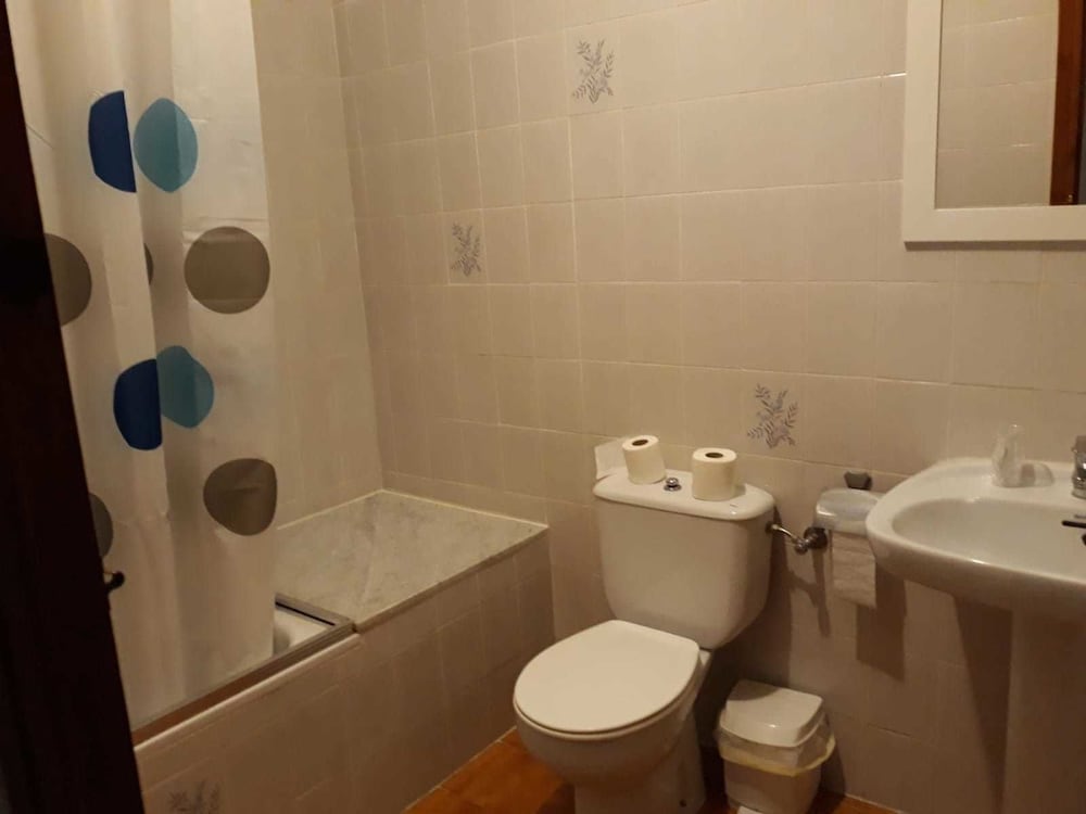 Double Or Twin Room, 1 Double Or 2 Twin Beds photo 3