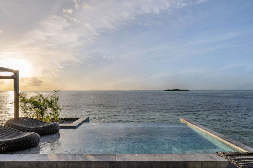 Tranquil Aqua Pool Villa - Photo 8