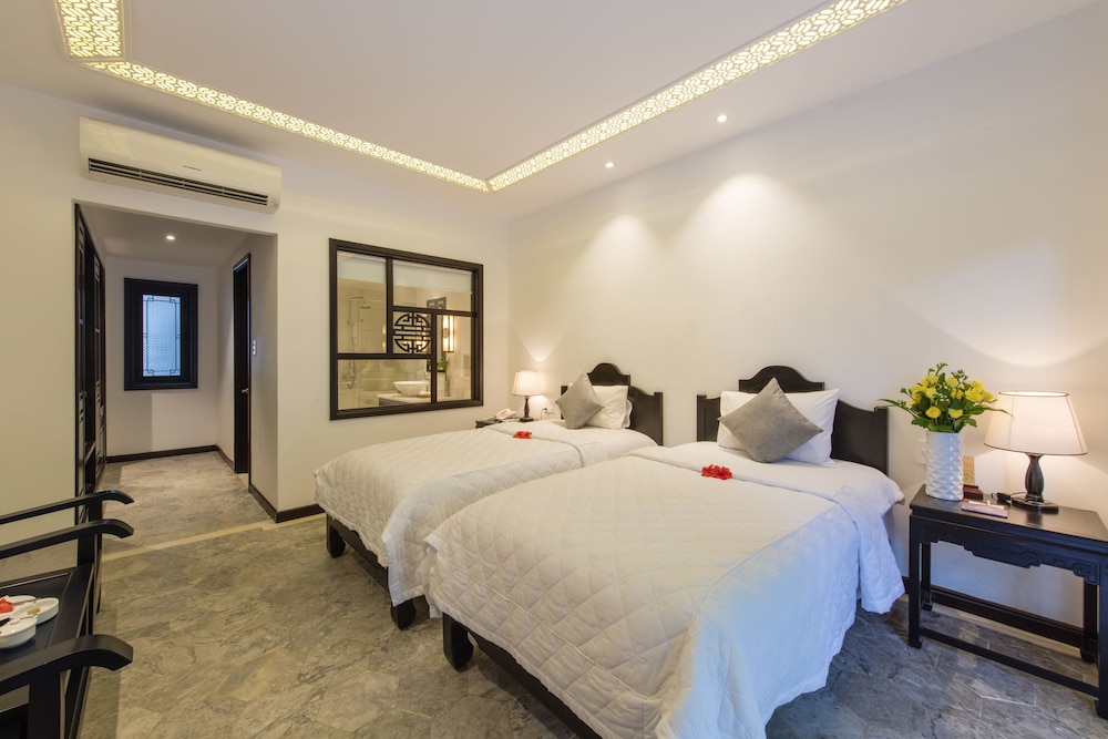 Deluxe Room, Garden View - Photo 1