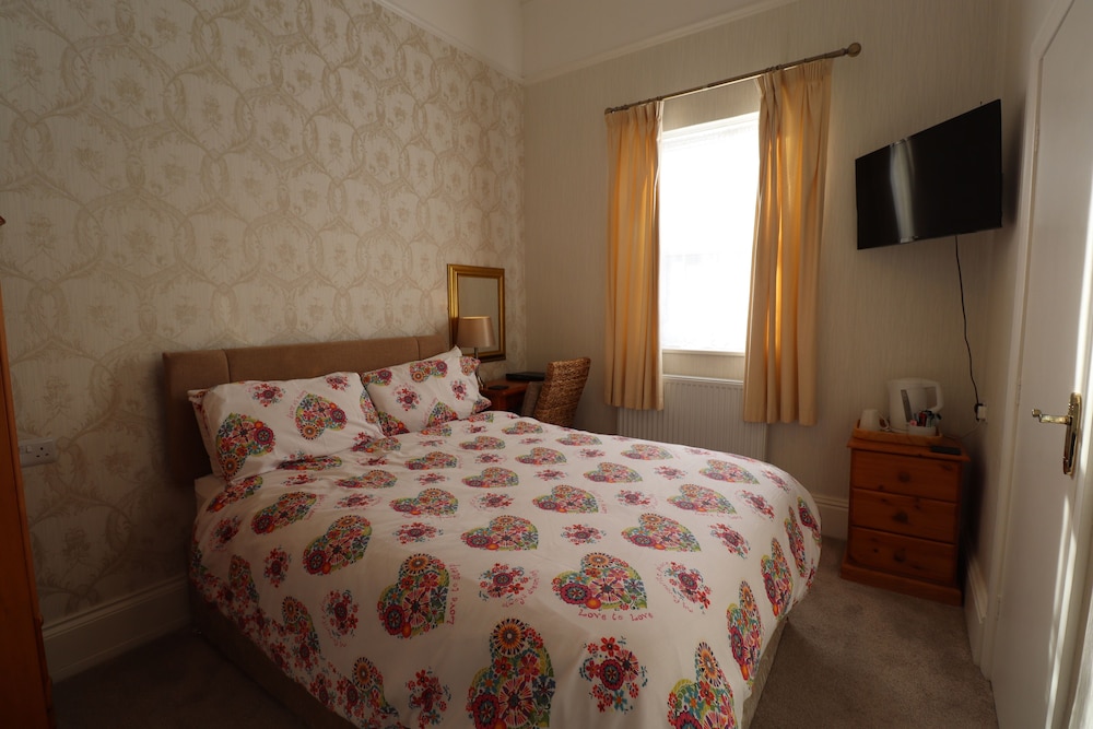 Standard Double Room (Small Double) photo 3