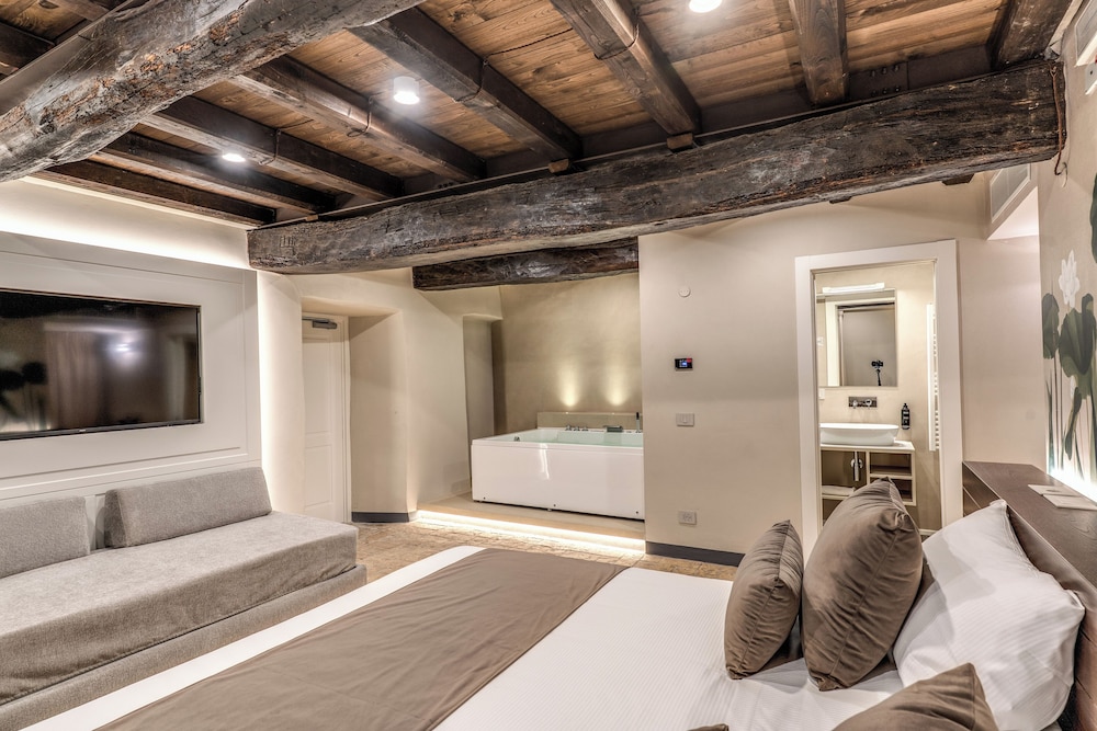 Triple with whirlpool tub mezzanine floor
