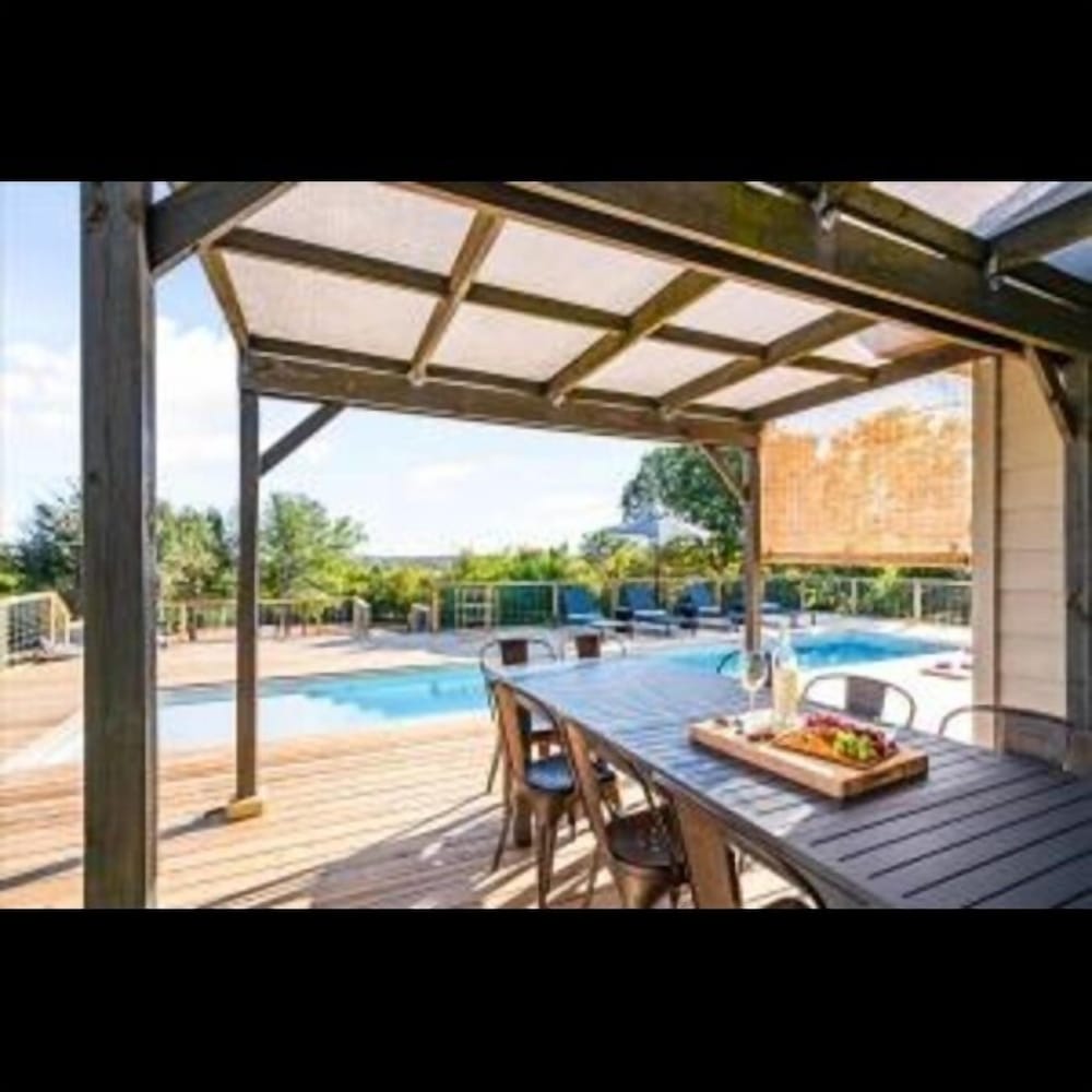 Luxury House, Multiple Bedrooms, Non Smoking, Private Pool photo 3