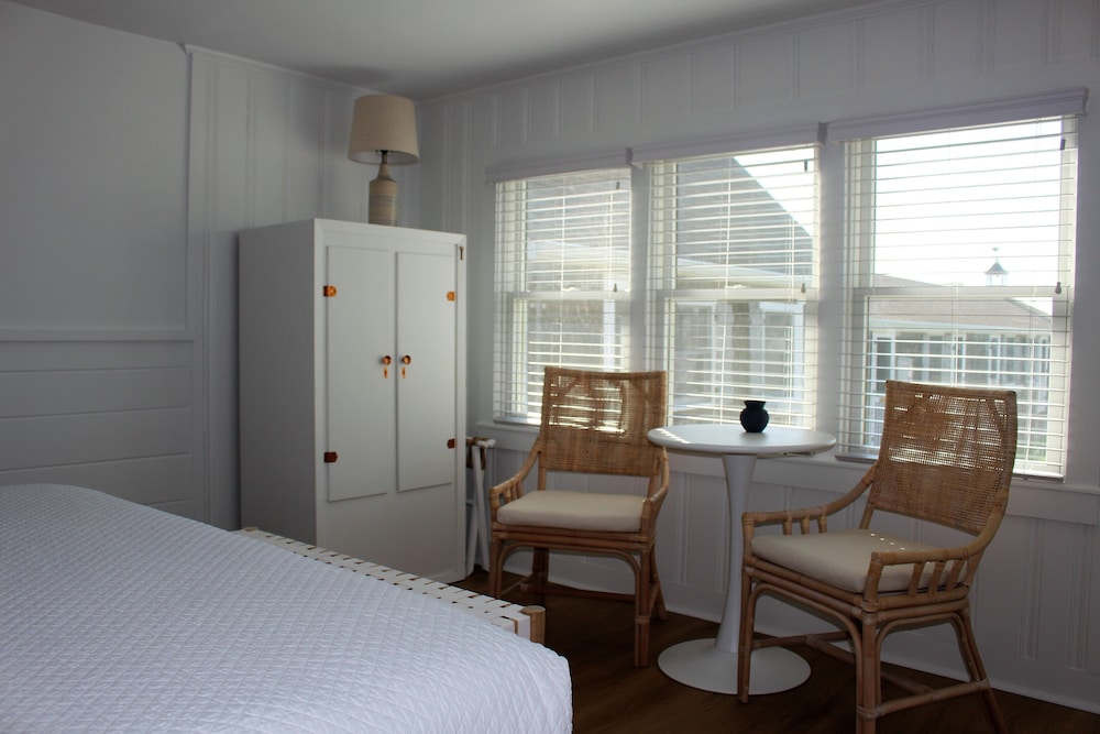 Superior Double Room, 1 King Bed, Ocean View, Ground Floor photo 2