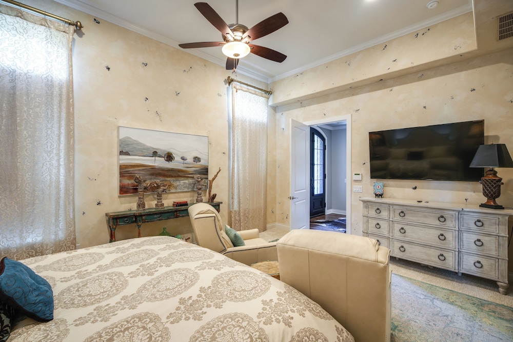 House (5 Bedrooms) photo 2
