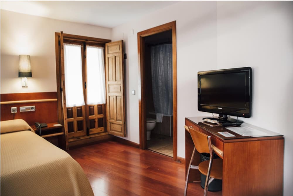 Superior Double Room - Photo 6