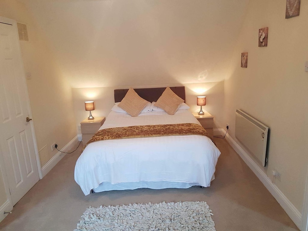 Family Villa, 3 Bedrooms, Lake View photo 2