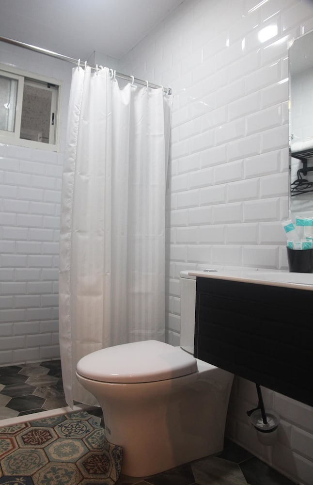 Classic Double Room, 1 Double Bed photo 2