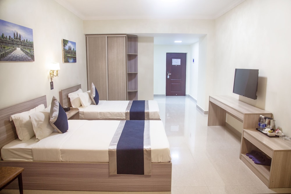 Deluxe Twin Room (with One-way Airport Pick) - Photo 4