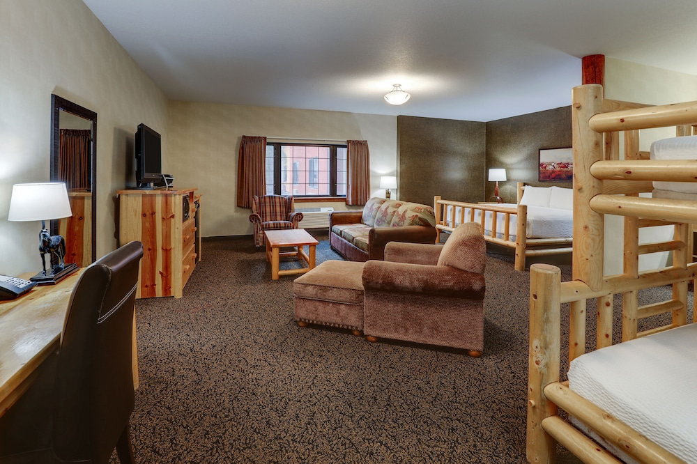 Expanded King with Bunk Bed - Photo 1