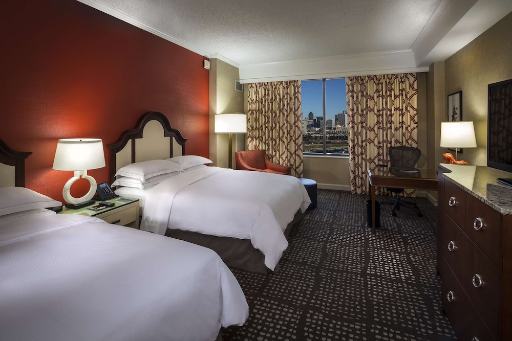Room, 2 Queen Beds, Accessible, Bathtub (Mobility & Hearing) - Photo 1