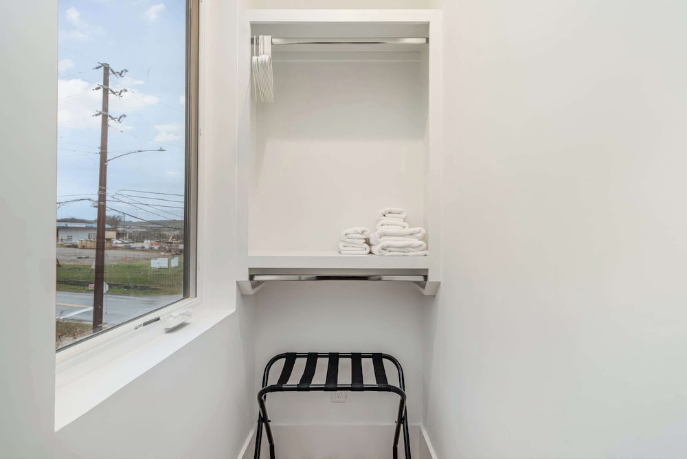 Elevator With Rooftop Hot Tub Pet-friendly Yard, Foto 36