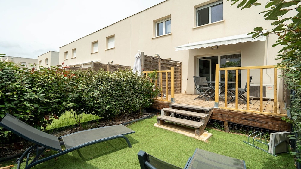 Villa photo 3