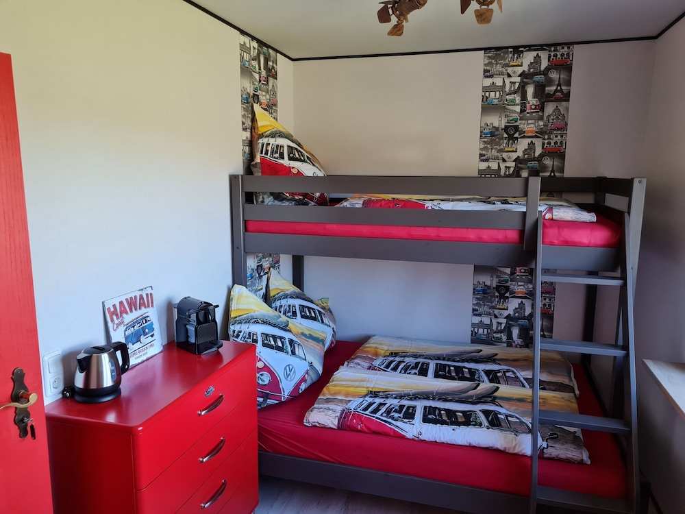Comfort Triple Room, 1 Bedroom, Non Smoking, Mountain View photo 1