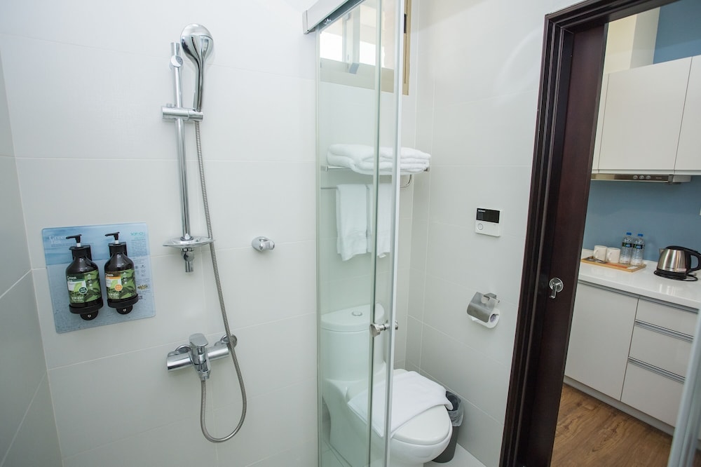 Deluxe Suite, 1 Bedroom Suite, 2 Single Beds, Balcony - Photo 21