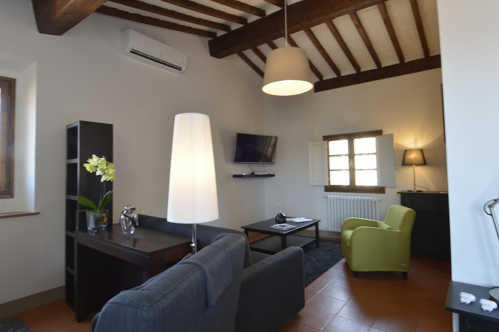 Suite, City View photo 1
