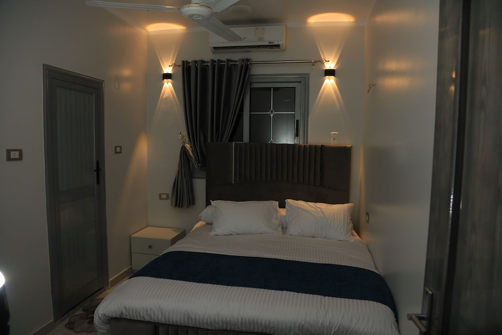 Basic Double Room photo 1