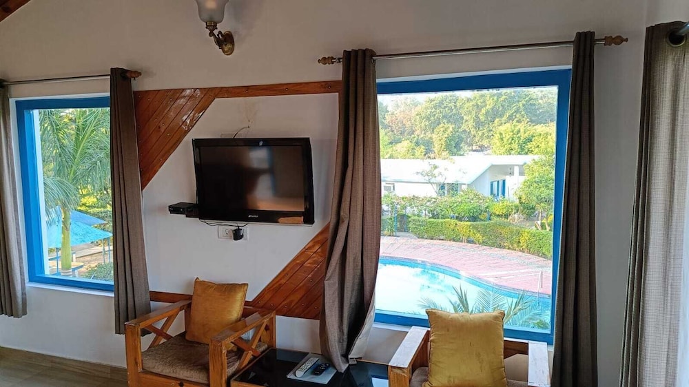 Panoramic Room photo 2