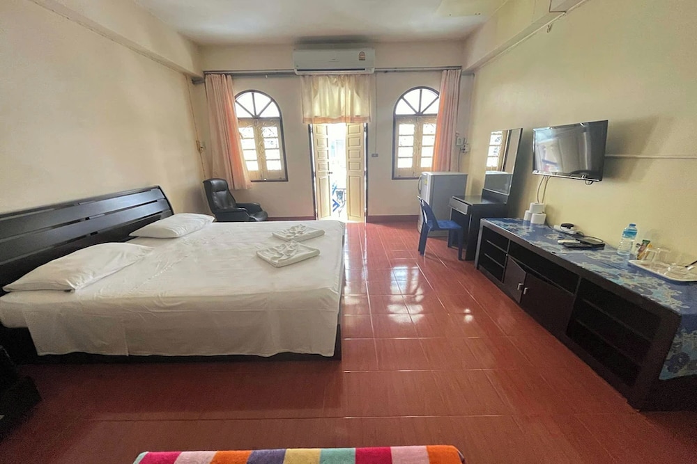 Superior Triple Room
