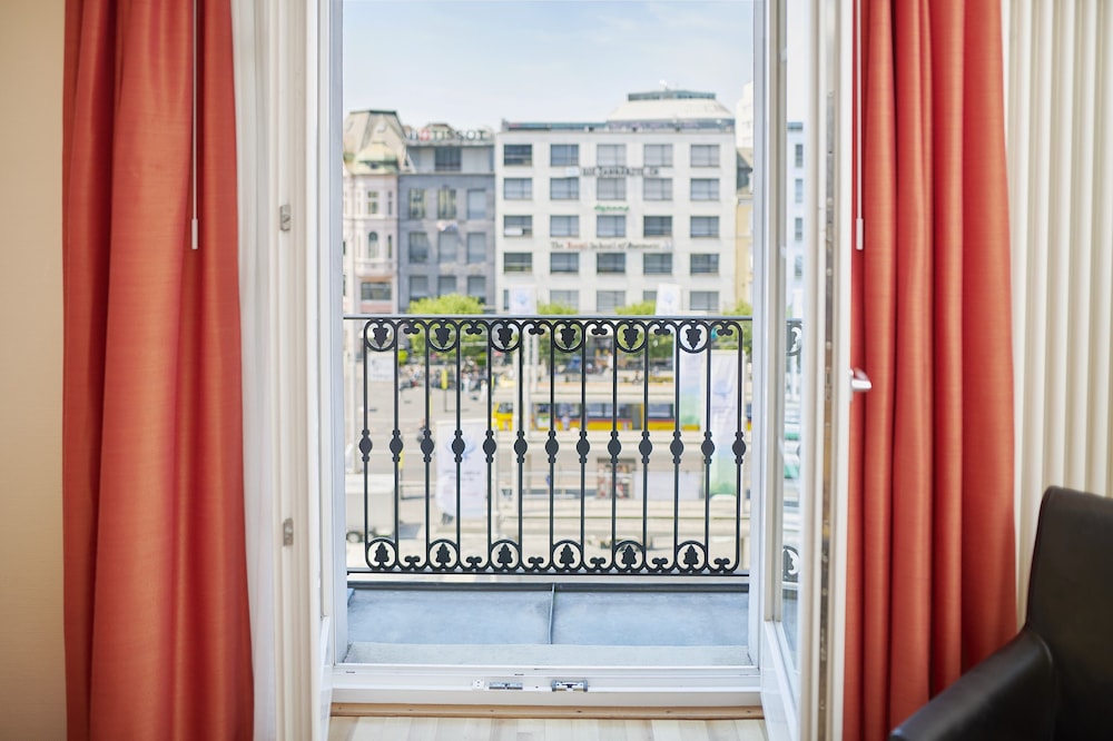 Business Double Room - Photo 6
