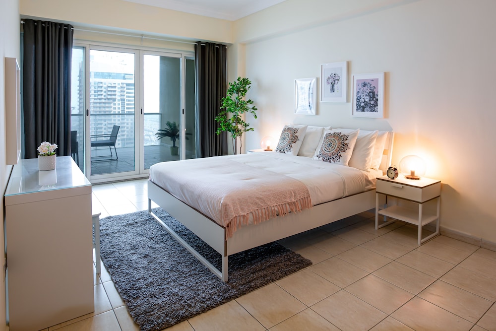 Panoramic Apartment photo 1